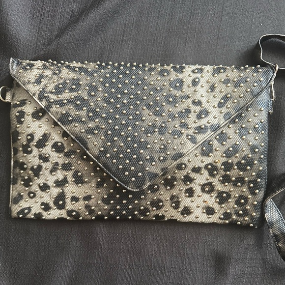 Purse - Picture 10 of 10